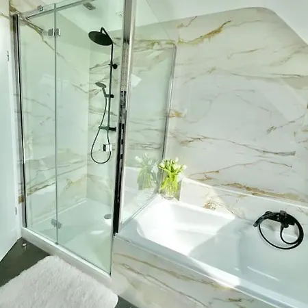 Happiness At Vero * Verviers